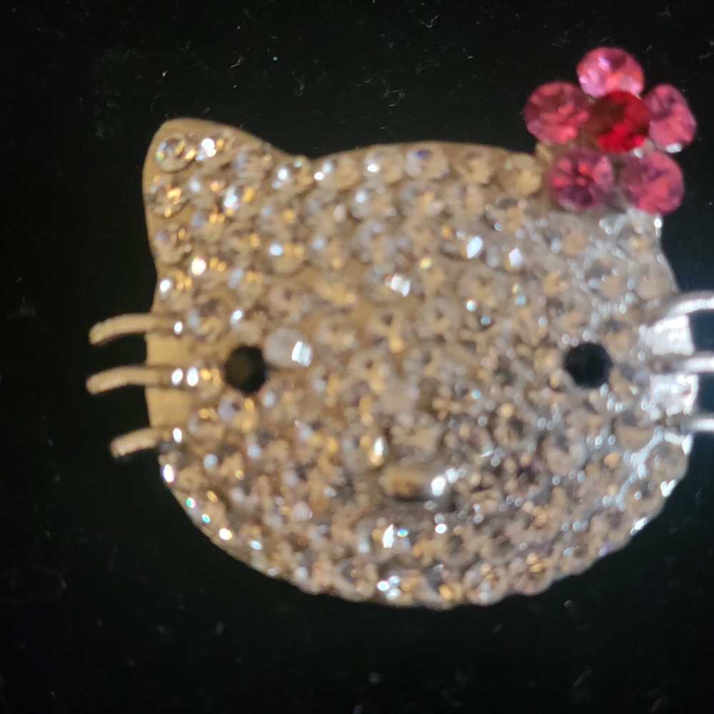 Beautiful Hello Kitty Silver and Pink Crystal Cat Brooch